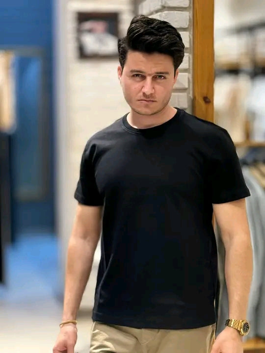 T-Shirt Black Crew Neck