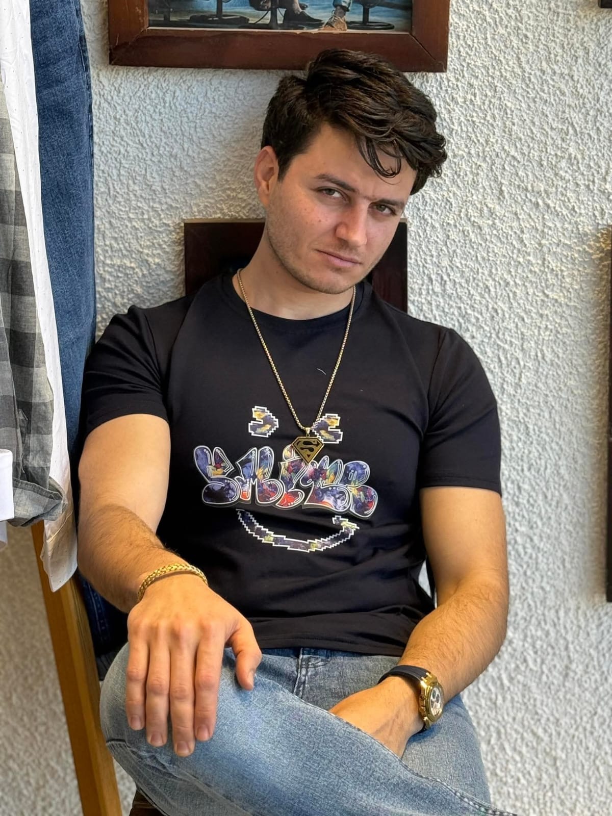 Graphic T-Shirt Salmon 3